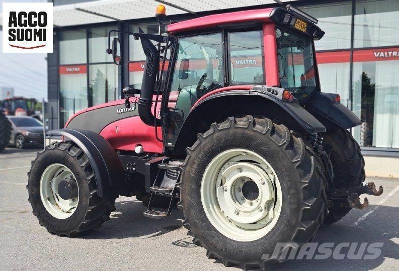 Valtra T151 A Tractoren