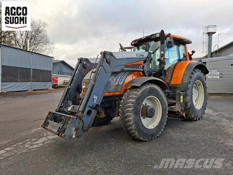 Valtra T162 DIRECT Tractoren
