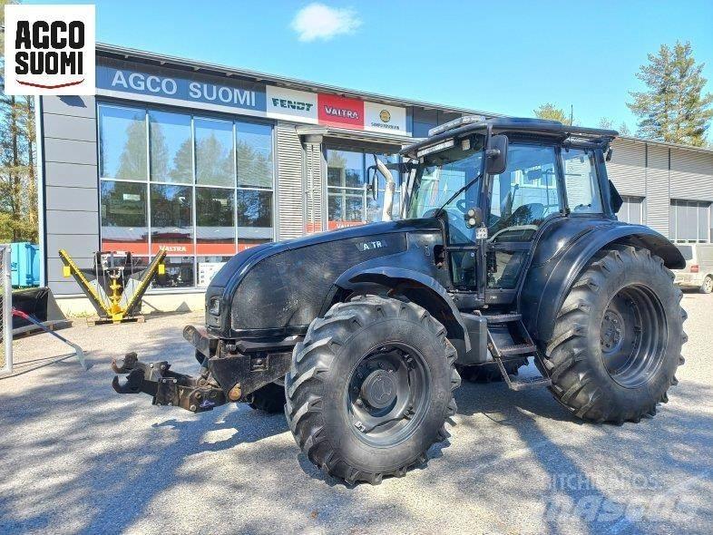 Valtra T190 Tractoren
