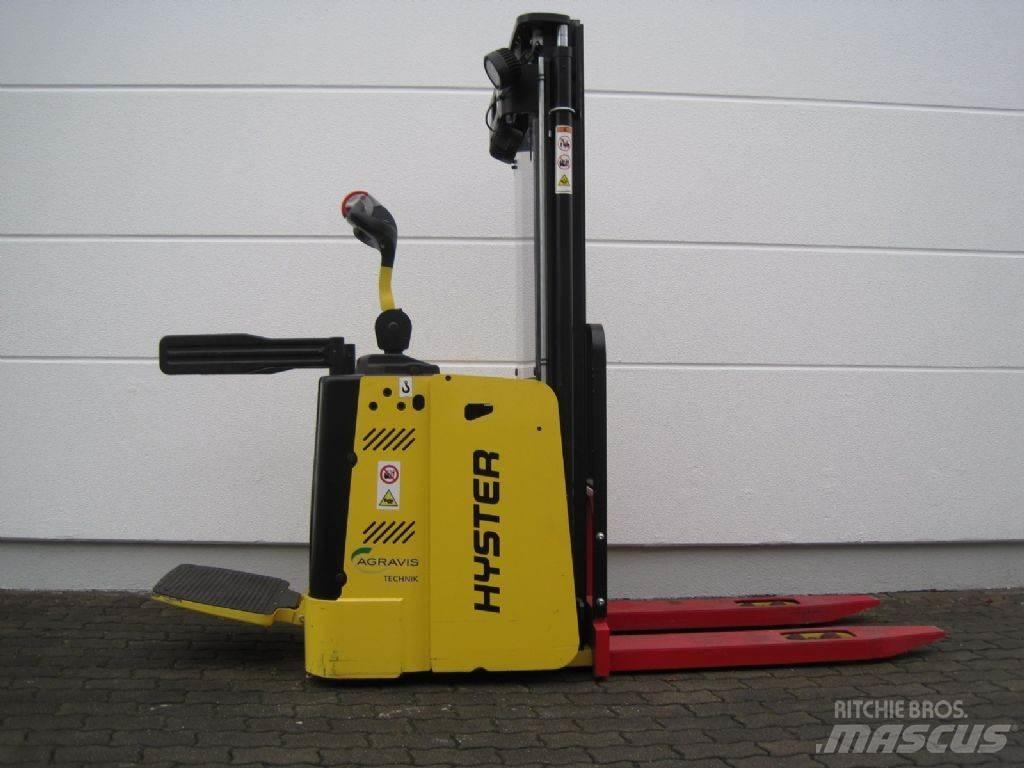 Hyster S 1.5 S Meeloop stapelaar