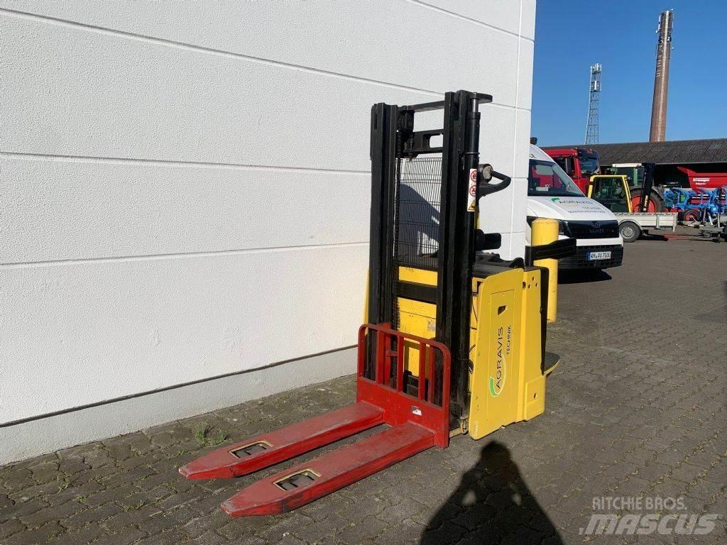 Hyster S 1.5S IL Meeloop stapelaar