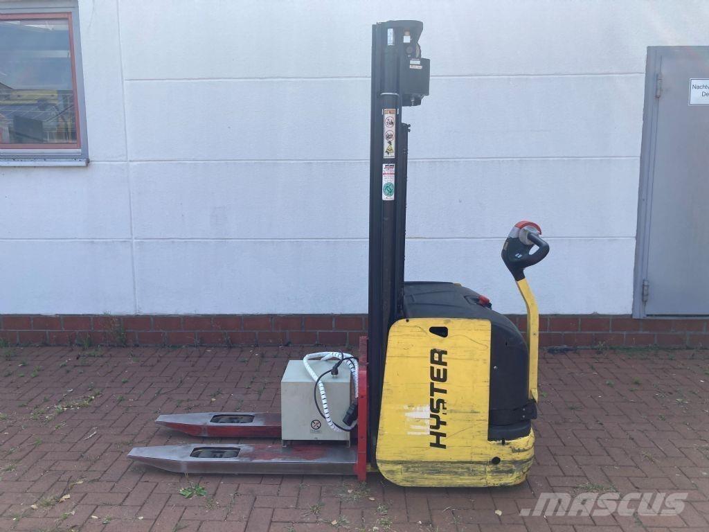 Hyster S 1.6 AC Meeloop stapelaar