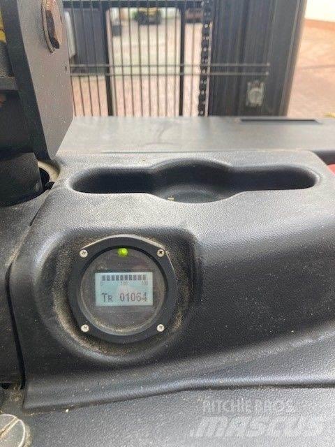 Hyster S1.5S Meeloop stapelaar