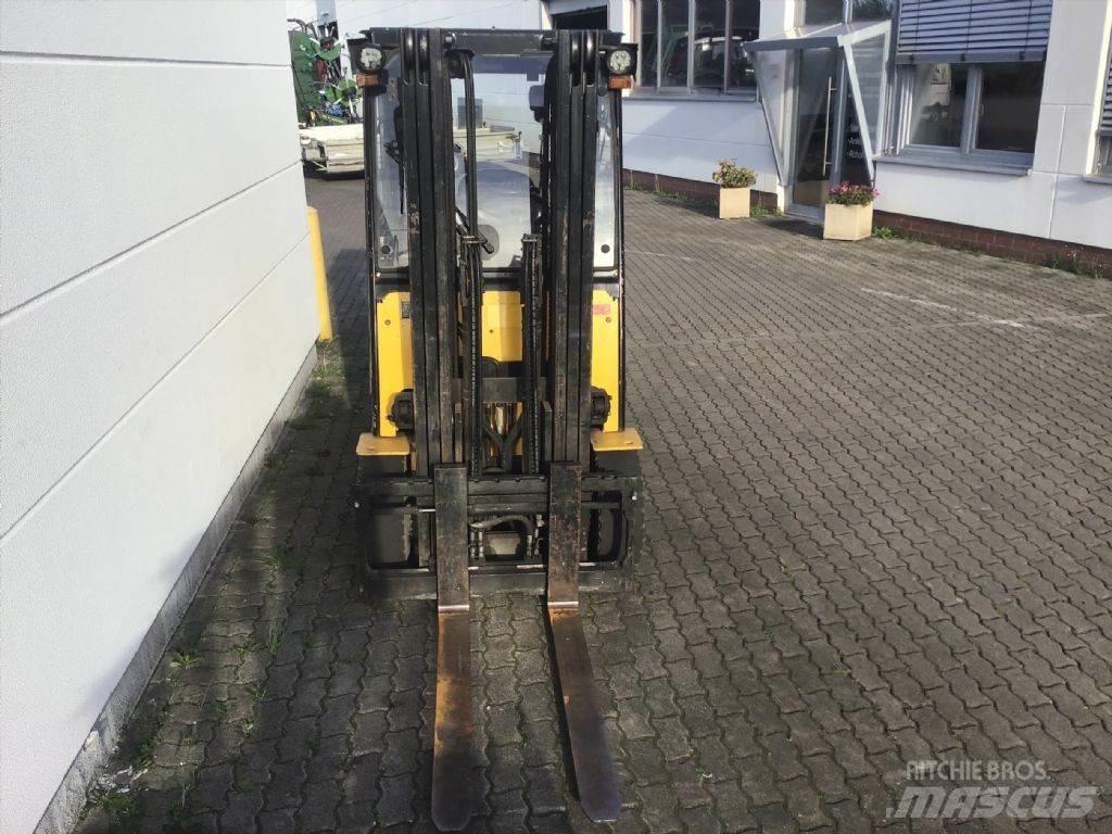 Hyundai 32B-7 Elektrische heftrucks