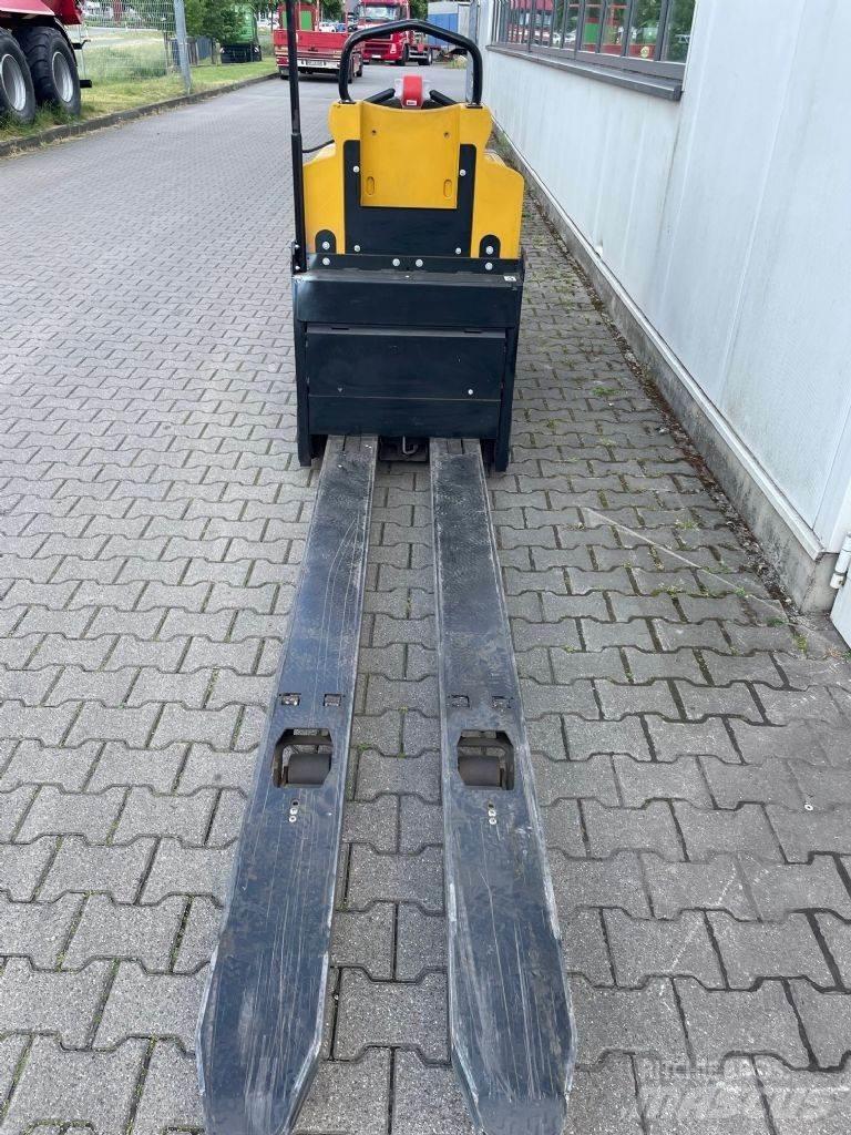 Yale MO 25 Orderpicker voor laag niveau