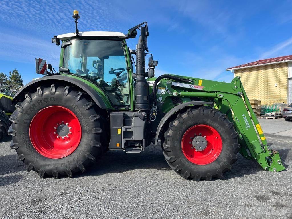 Fendt 718 Tractoren