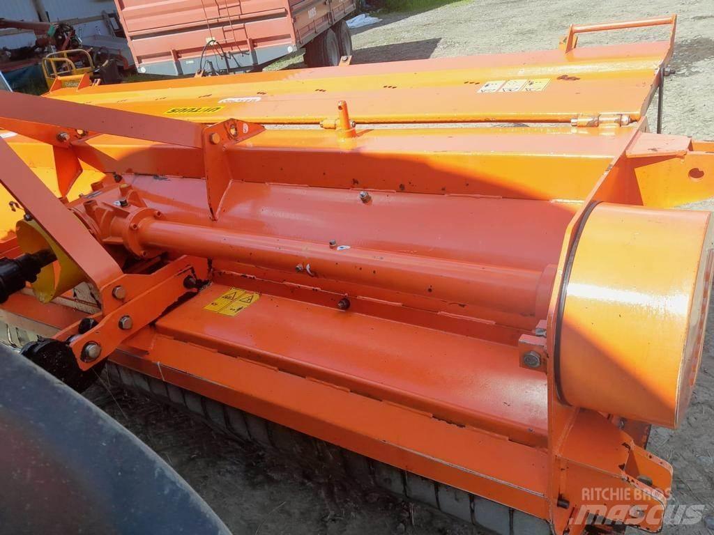 Maschio  Klepelmaaiers
