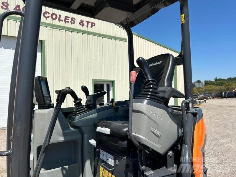 Doosan DX27Z Minigraafmachines < 7t