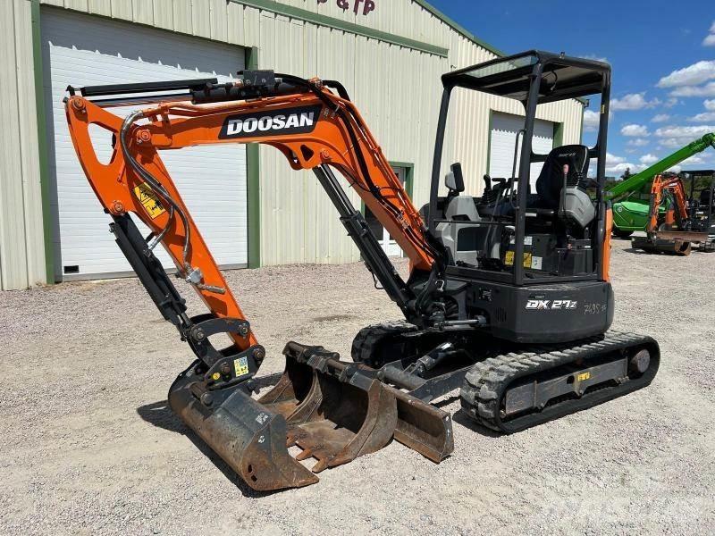 Doosan DX27Z Minigraafmachines < 7t