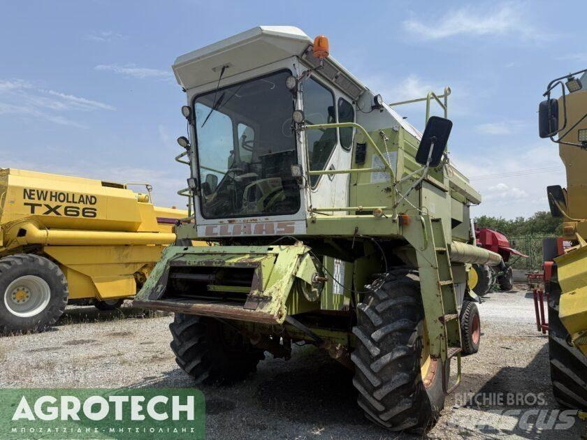 CLAAS Dominator 96 Tractoren