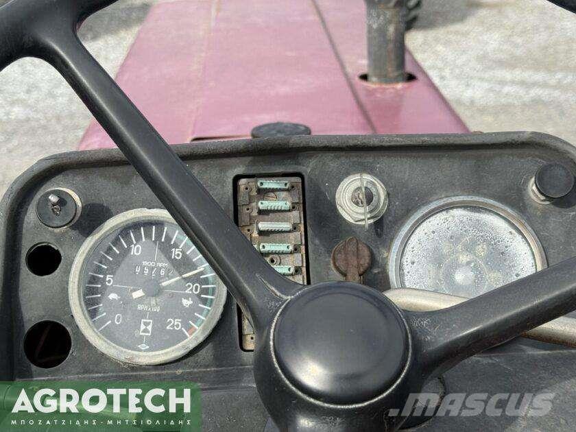 International 844s Tractoren