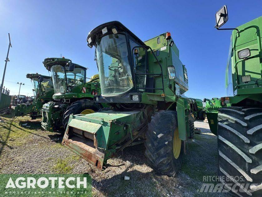 John Deere 1177 Tractoren