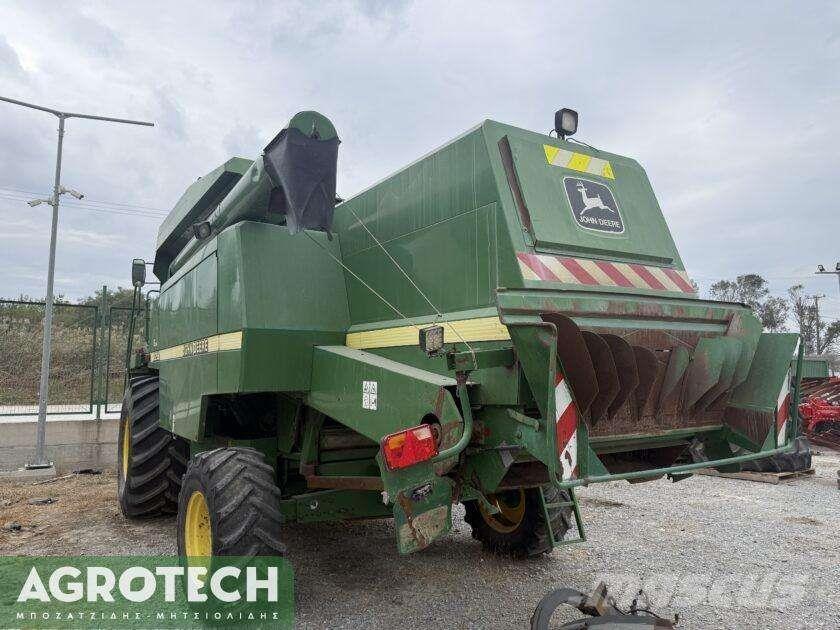 John Deere 2258 Tractoren