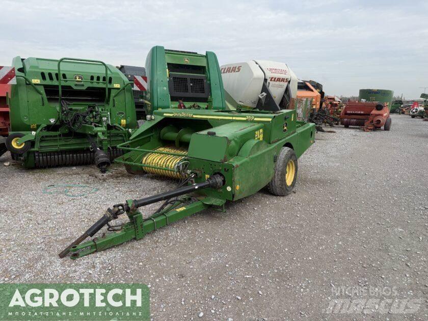 John Deere 359 Tractoren