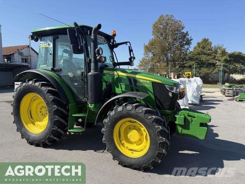John Deere 5100M Tractoren