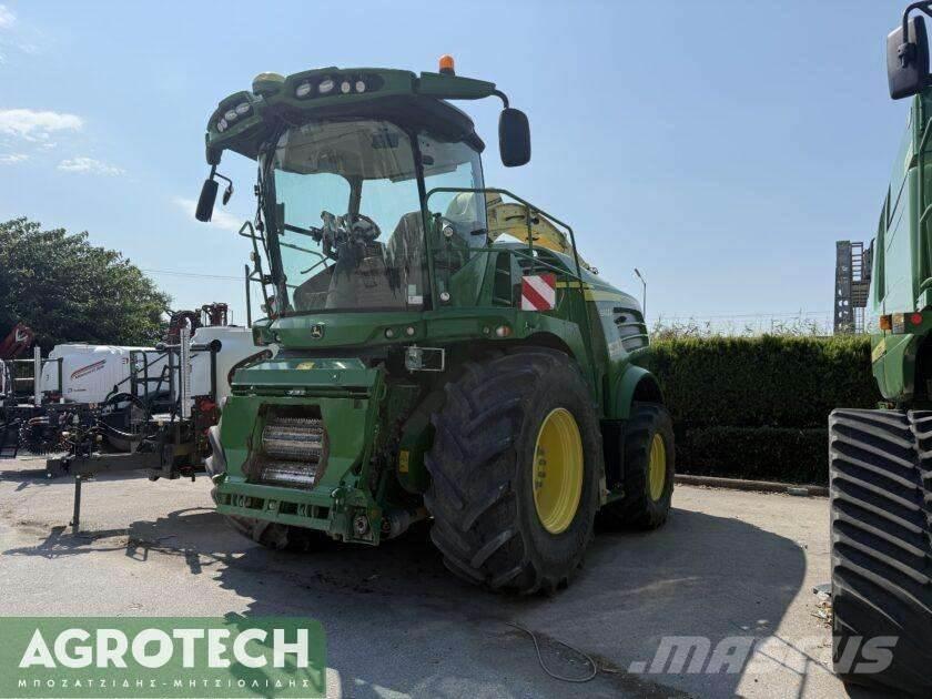 John Deere 8300 Tractoren