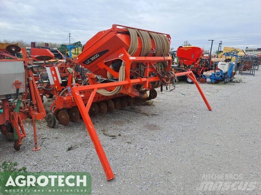 Kuhn VENTA LC 3500 Tractoren
