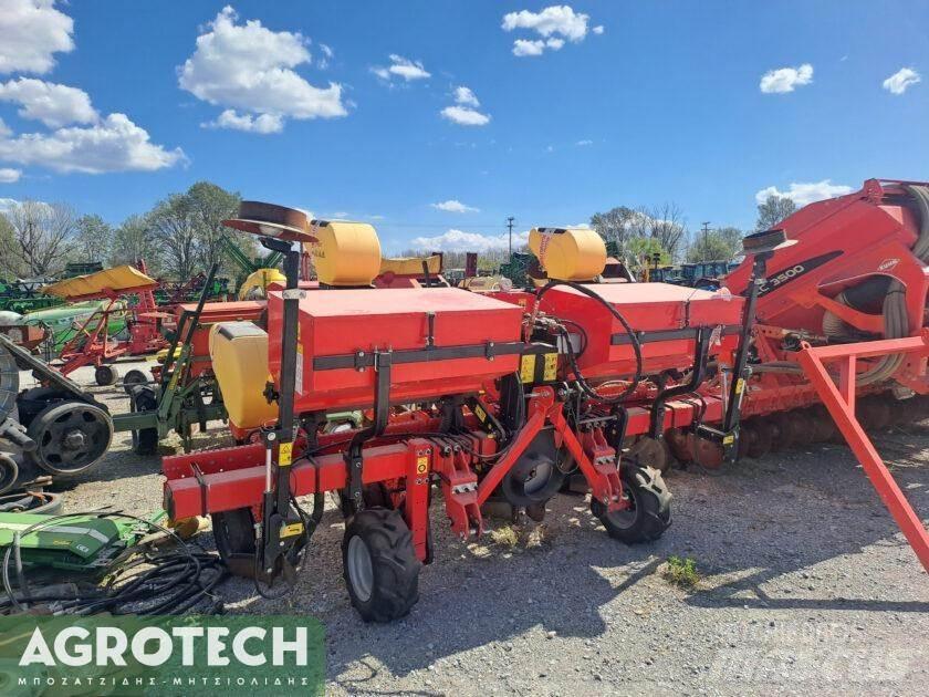 MaterMacc MS 8200 Tractoren