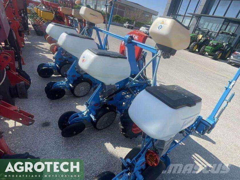 Monosem NG Plus 4 Tractoren