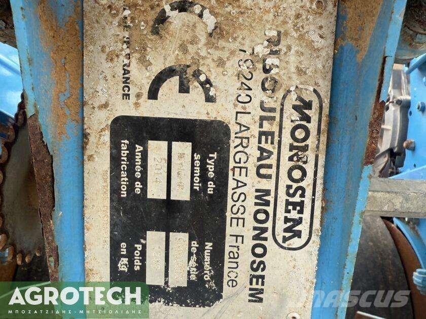 Monosem NG PLUS 4 Tractoren