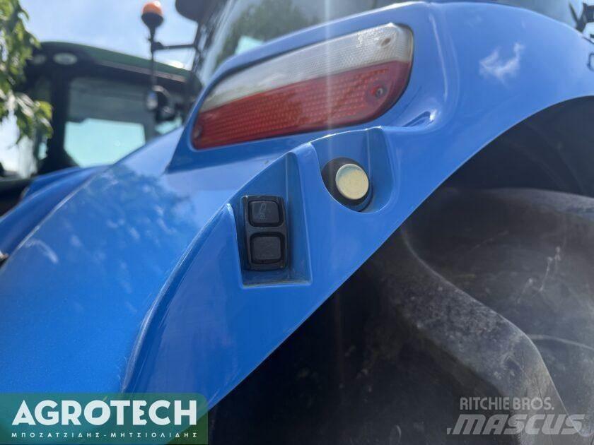 New Holland T7030 Tractoren