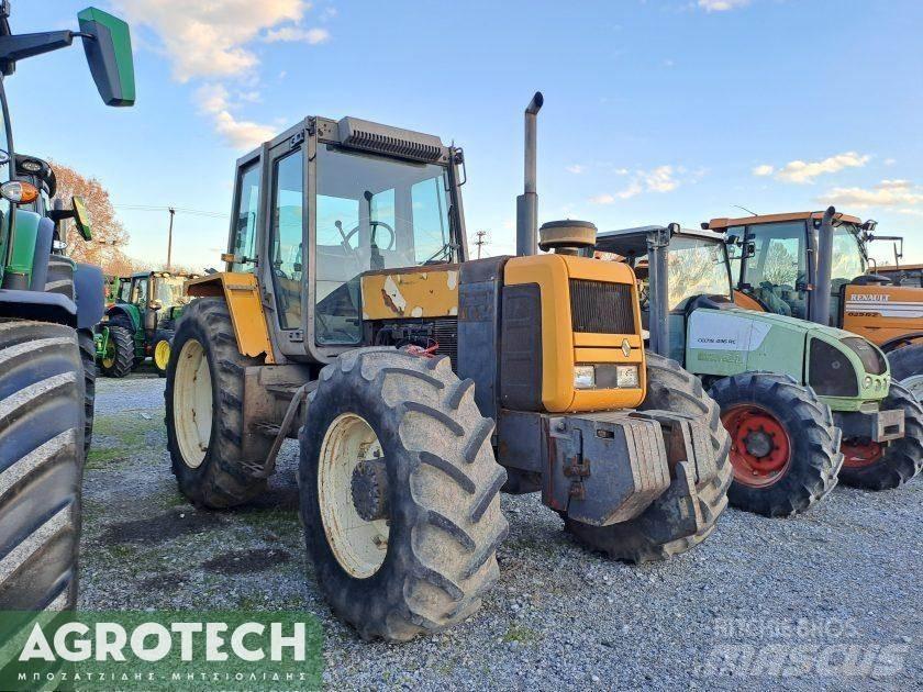 Renault 110.54 Tractoren