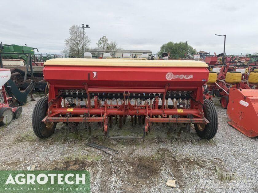  Sola 300/25 Tractoren
