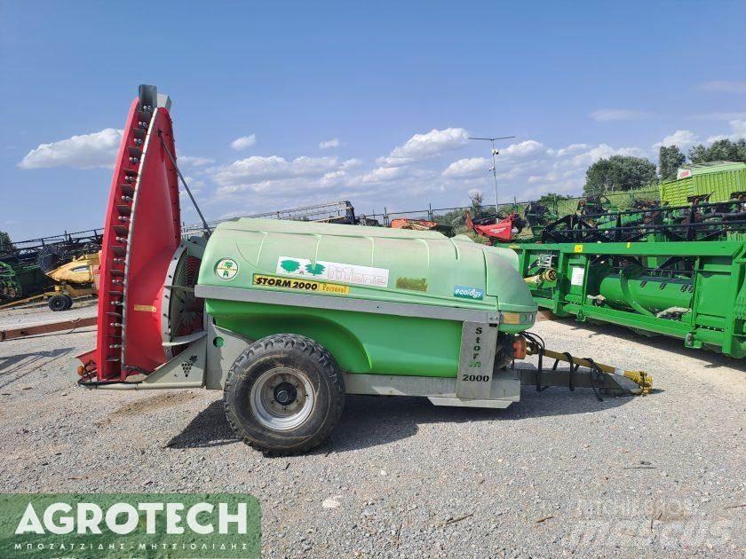  STORM 2000 Tractoren