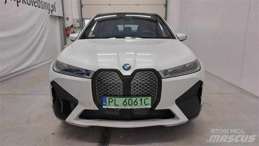 BMW iX Auto's