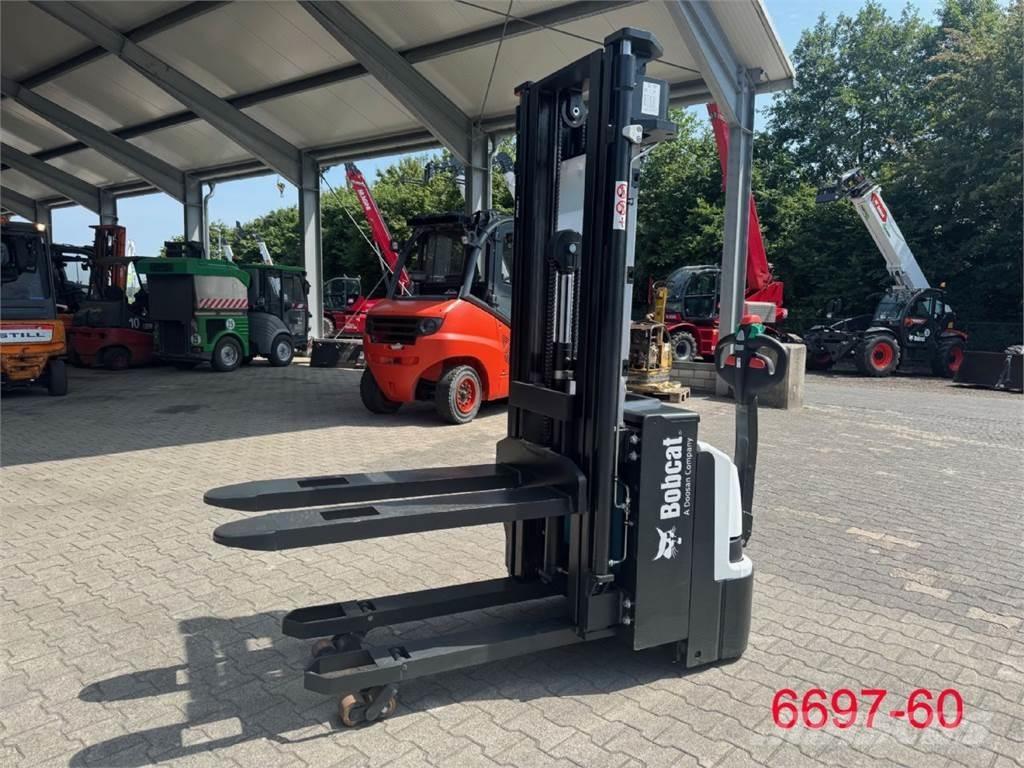 Bobcat BSL 12 N-7i Meeloop stapelaar