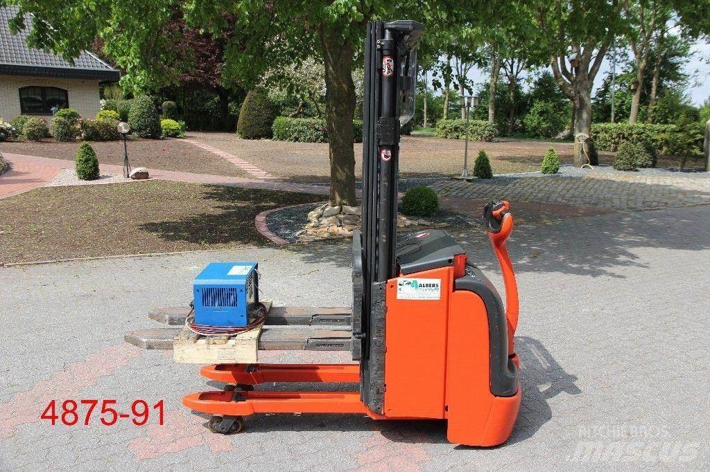 Linde L 16 i Meeloop stapelaar