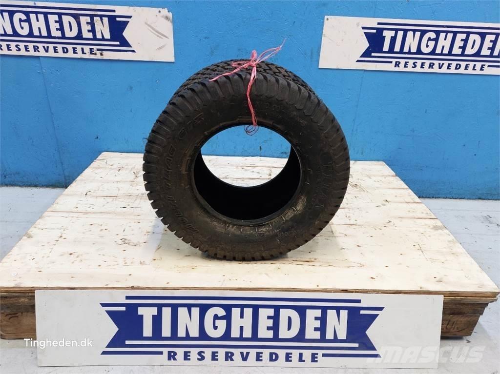  10 20x10.00-10 Banden, wielen en velgen