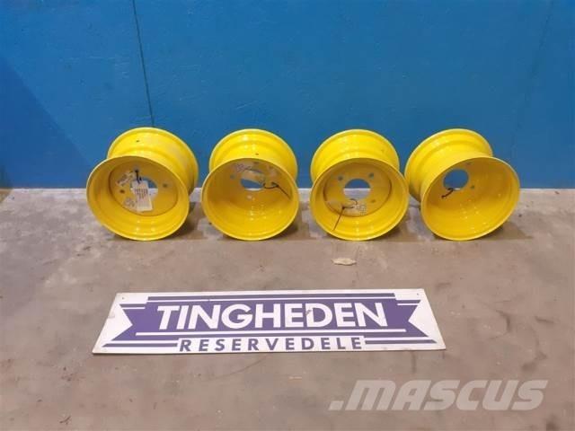  10 7X10 Banden, wielen en velgen