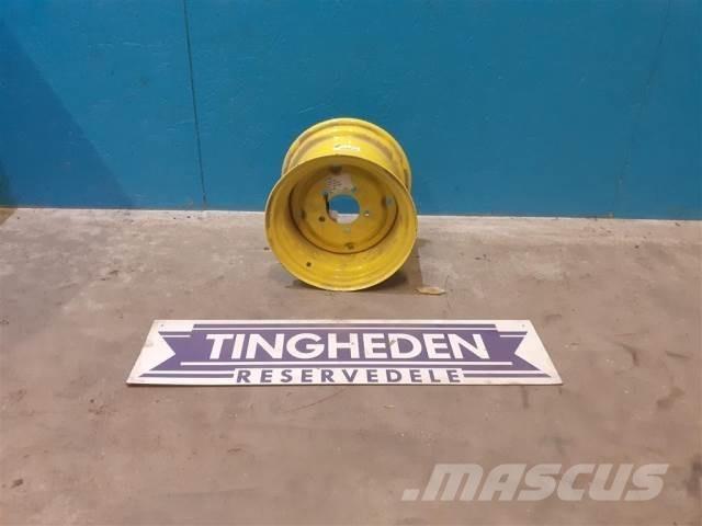  12 10x12 Banden, wielen en velgen