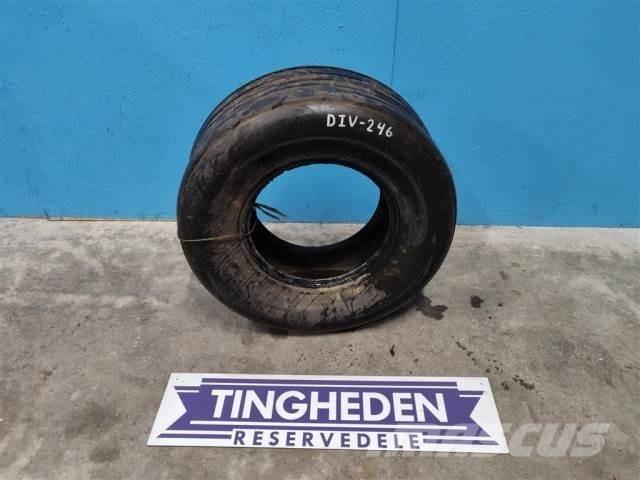  14 11L-14 Banden, wielen en velgen