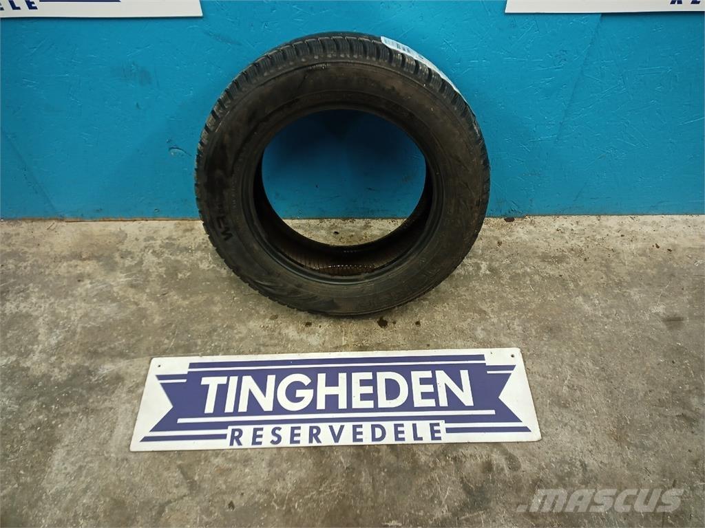  14 175/65R14 Banden, wielen en velgen