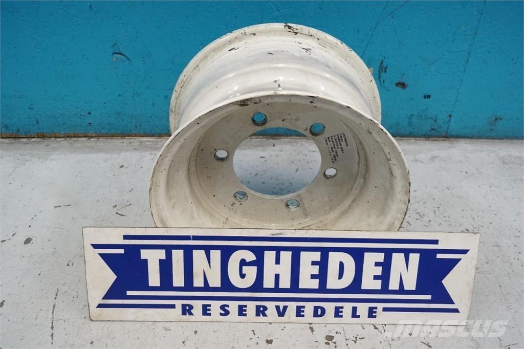  15.3 9.00X15.3 Banden, wielen en velgen