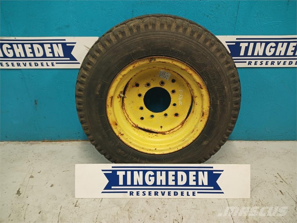  18 10.5/80-18 Banden, wielen en velgen
