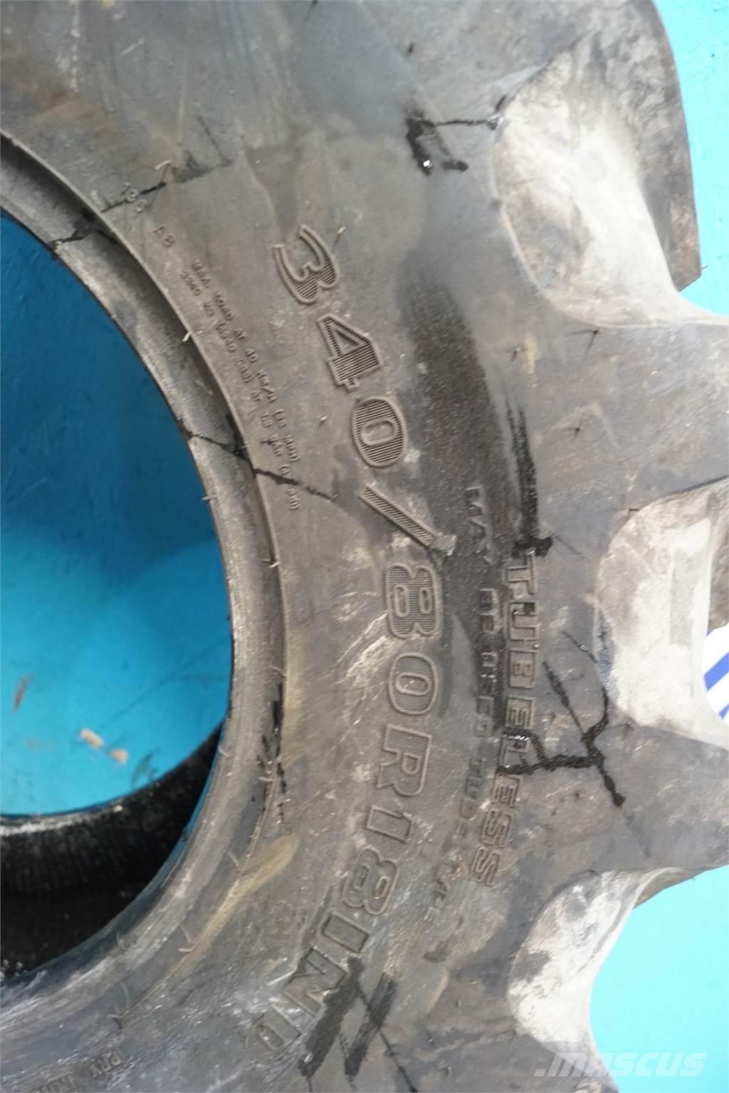  18 340/80R18 Banden, wielen en velgen