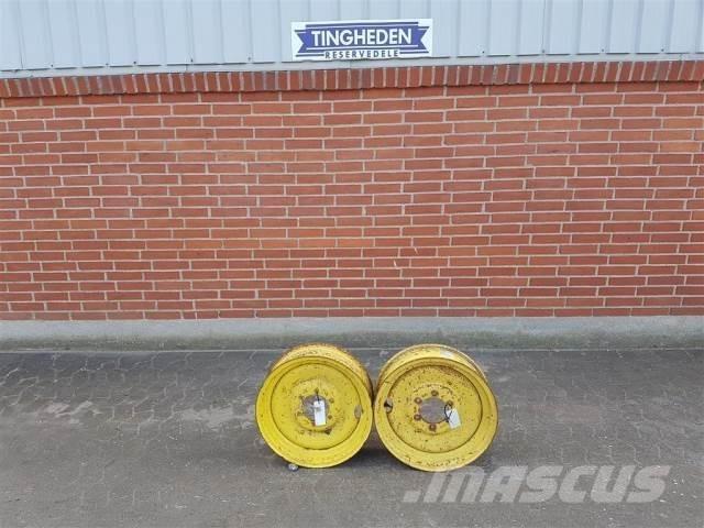  18 5.50FX18 Banden, wielen en velgen