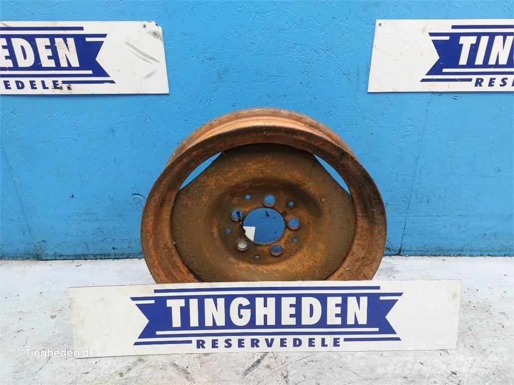  20 Banden, wielen en velgen