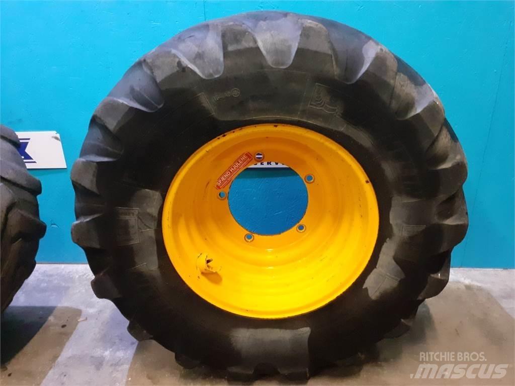  24 500/70R24 Banden, wielen en velgen