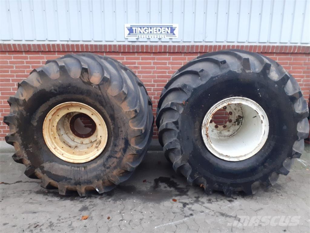 25 71X47.00-25 Banden, wielen en velgen