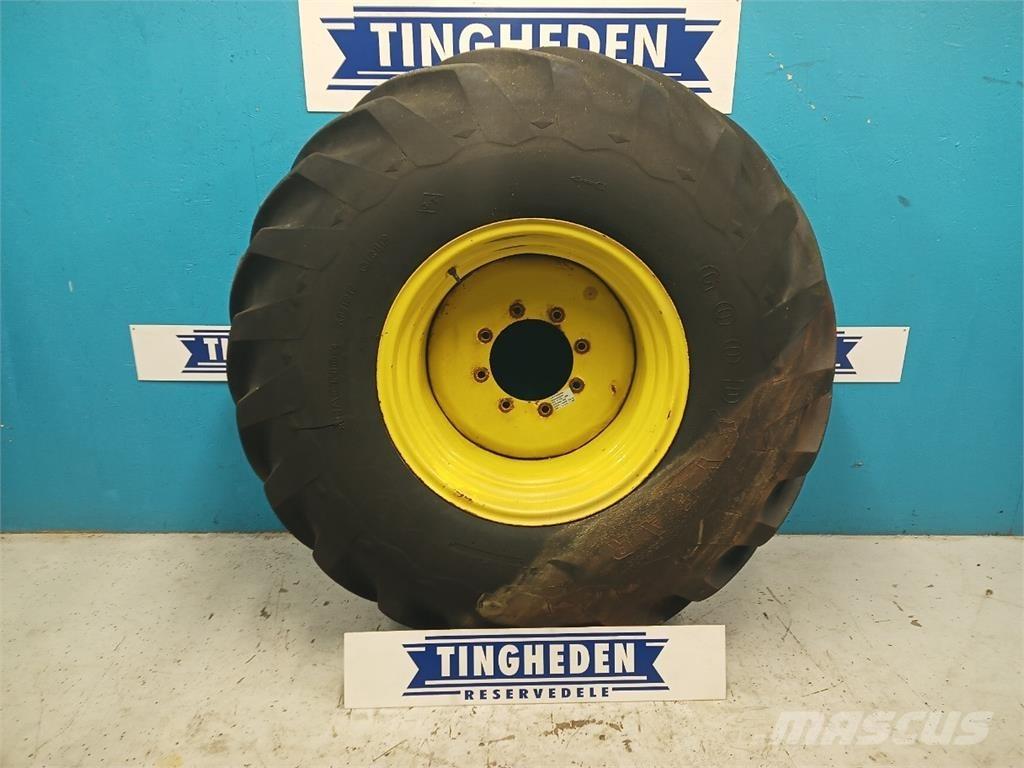  26 23.1/18-26 Banden, wielen en velgen
