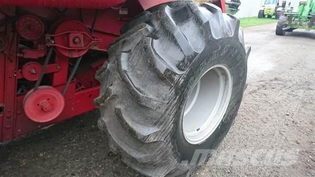  26 28L-26 Banden, wielen en velgen