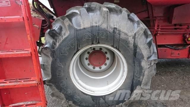  26 28L-26 Banden, wielen en velgen