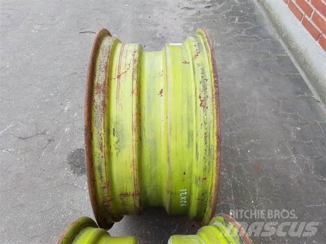  26 DW12X26 Banden, wielen en velgen