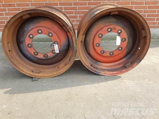  26 DW16X26 Banden, wielen en velgen