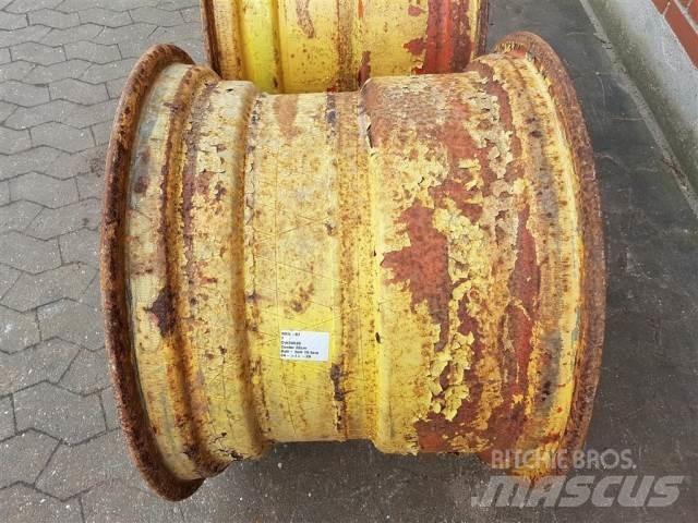  26 DW20X26 Banden, wielen en velgen