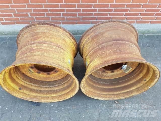  26 DW20X26 Banden, wielen en velgen
